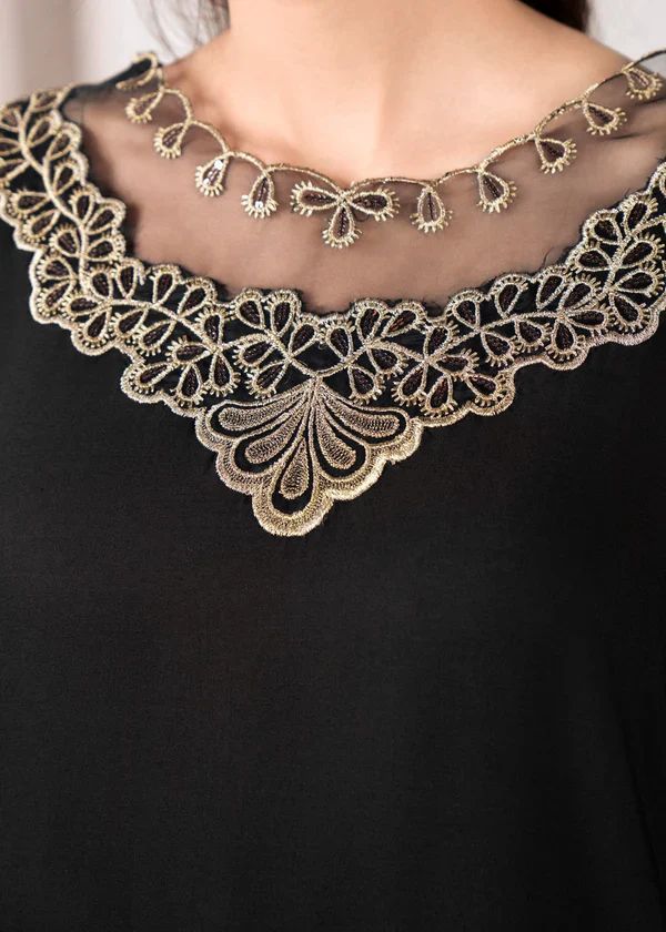 Midnight Grace – Embroidered Black Kurta & Flapper 2 Piece - Top & Buttom