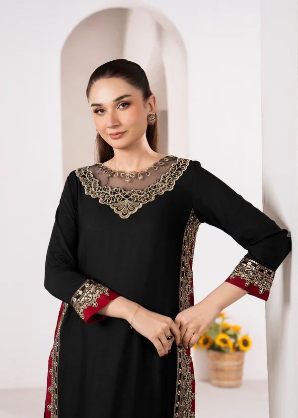 Midnight Grace – Embroidered Black Kurta & Flapper 2 Piece - Top & Buttom